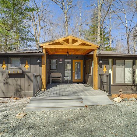 Rustic Newland Cabin With Deck By Lake And Trails! エクステリア 写真